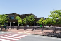 新潟市美術館