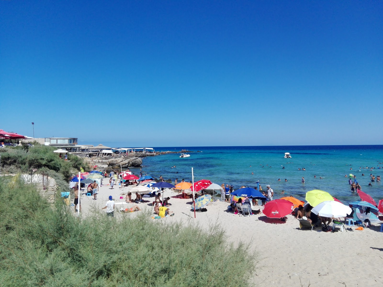 Valokuva Plage du Petit Parisista. ja asutus