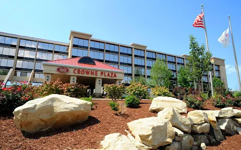 Crowne Plaza Cleveland Airport, an IHG Hotel image
