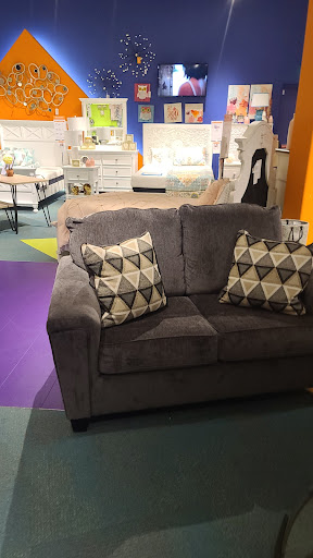 Furniture Store «Ashley HomeStore», reviews and photos, 3350 Airport Rd, Boca Raton, FL 33431, USA