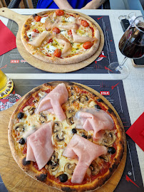 Pizza du Pizzeria di Gio à Challes-les-Eaux - n°5