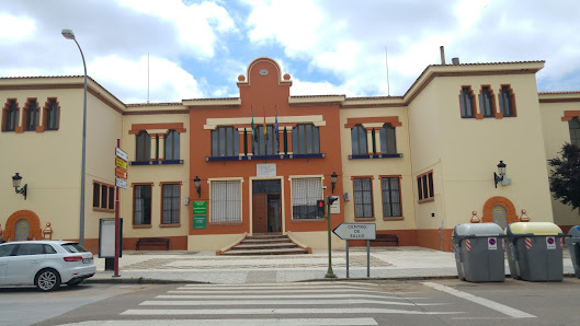 Escuela Oficial de Idiomas de Almendralejo C. Sta. Marta, 95, 06200 Almendralejo, Badajoz, España