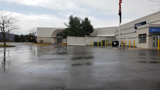 Shopping Mall «Columbia Mall», reviews and photos, 225 Columbia Mall Dr, Bloomsburg, PA 17815, USA