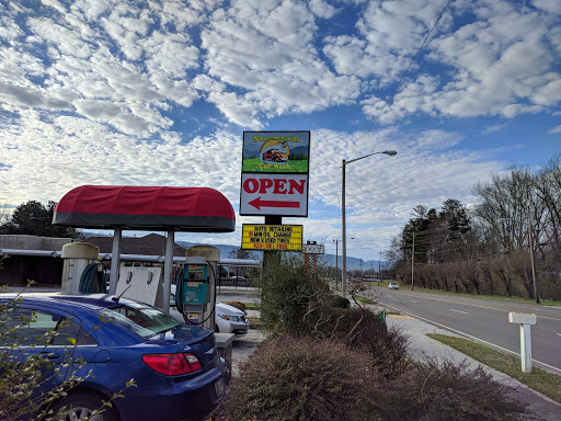 Starr Mountain Car Wash en Etowah