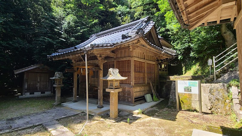 恵曇神社
