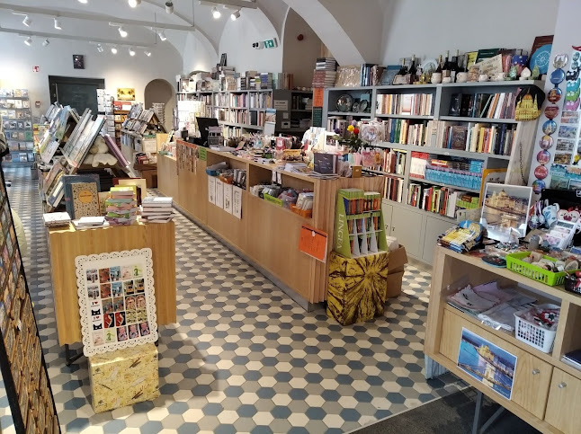 Értékelések erről a helyről: Huszár Gál Könyvkereskedés, Budapest - Könyvesbolt