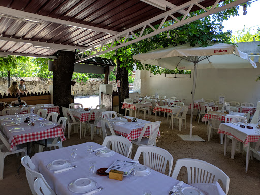 Restaurante La Parrilla en Miraflores de la Sierra