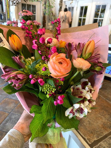 Florist «Blumen Meisters Flower Market», reviews and photos, 111 S Union Ave, New Braunfels, TX 78130, USA