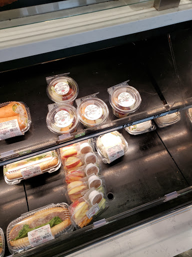 Convenience Store «Kum & Go», reviews and photos, 1605 E Kearney St, Springfield, MO 65803, USA