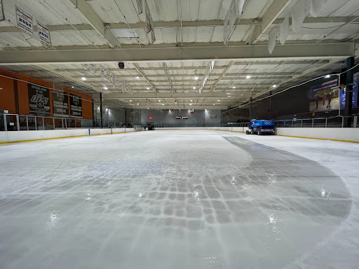 Ice skating rink Fontana