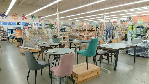 Furniture Store «Cost Plus World Market», reviews and photos, 13990 NE Mill Pl, Woodinville, WA 98072, USA