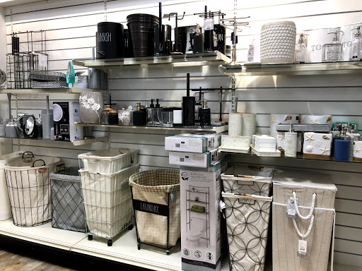 Department Store «HomeGoods», reviews and photos, 8200 Renaissance Pkwy #103, Durham, NC 27713, USA