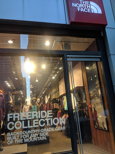 Clothing Store «The North Face», reviews and photos, 1515 Walnut St, Philadelphia, PA 19102, USA