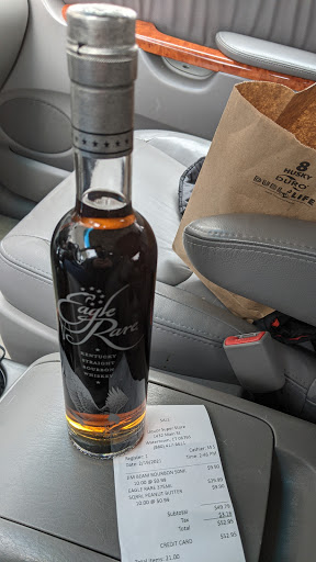 Liquor Store «Liquor Super Store Watertown», reviews and photos, 1432 Main St, Watertown, CT 06795, USA