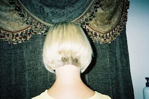 Flippen Hair Styles image