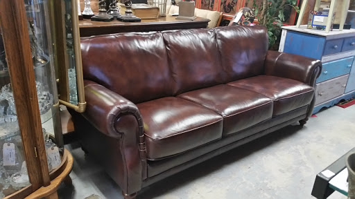 Furniture Store «Timeless Treasures Home Consignment», reviews and photos, 4554 Broad St #120, San Luis Obispo, CA 93406, USA