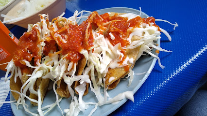 Pozole y Tacos Mary