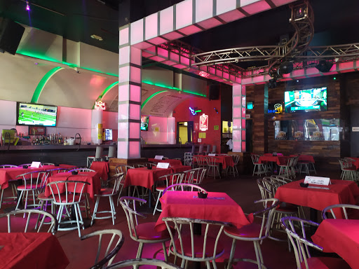 Pubs en el centro de Tijuana