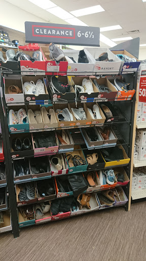 Shoe Store «Famous Footwear», reviews and photos, 1515 US-22 #42, Watchung, NJ 07069, USA