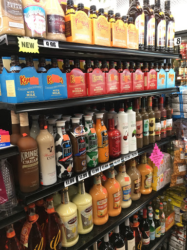 Liquor Store «Royal Liquor», reviews and photos, 808 Center Rd #3, Flint, MI 48506, USA