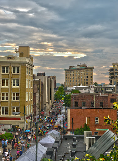 Real Estate Agents «Asheville, Beverly-Hanks & Associates, REALTORS», reviews and photos, 300 Executive Park, Asheville, NC 28801, USA