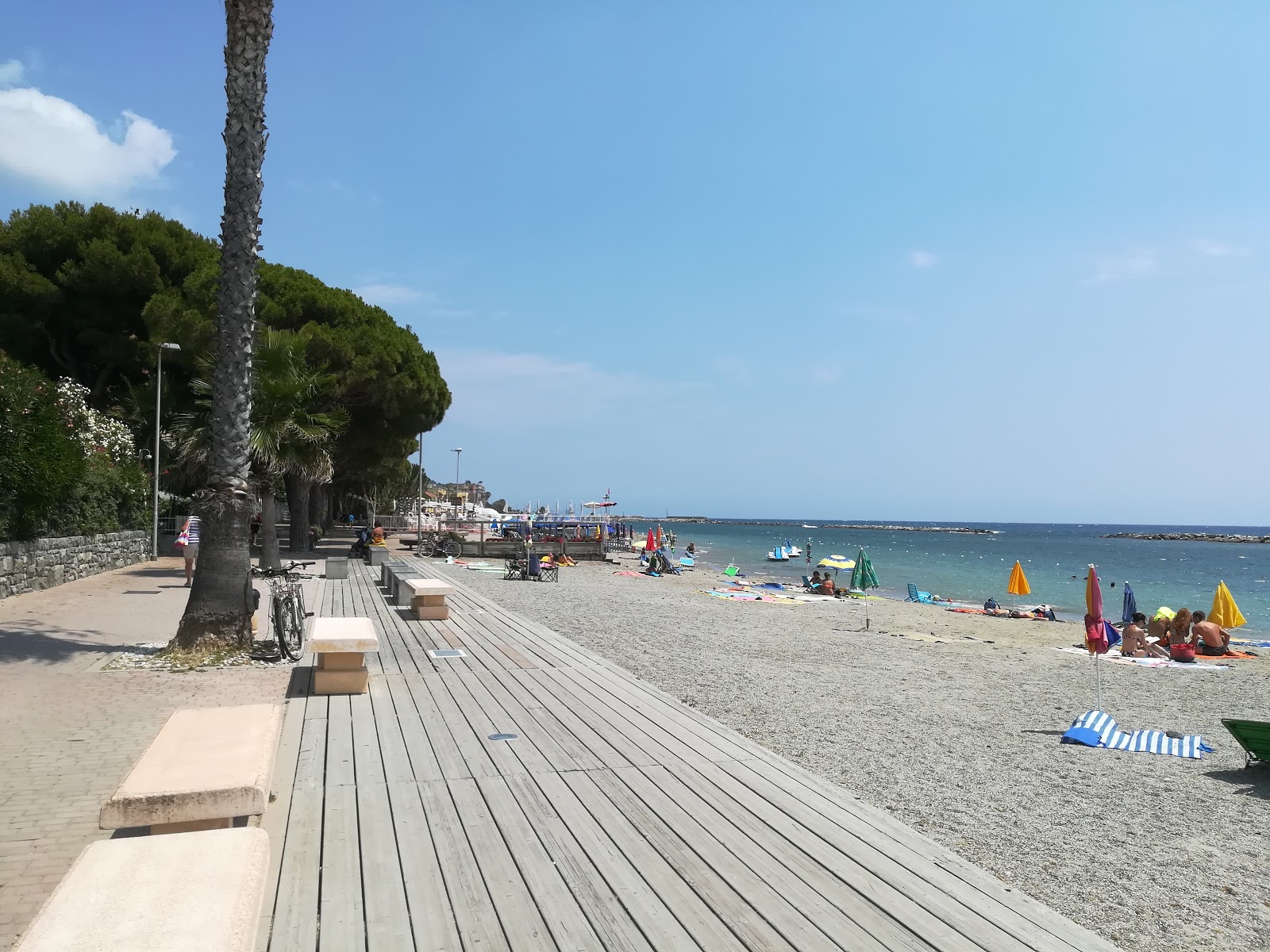 Photo de San Bartolomeo Beach partiellement zone de villégiature