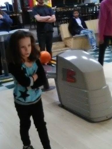 Bowling Alley «Abbott Bowling Center», reviews and photos, 1840 Abbott Rd, Lackawanna, NY 14218, USA