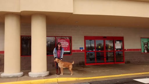 Pet Supply Store «PetSmart», reviews and photos, 4500 Mitchellville Rd, Bowie, MD 20716, USA
