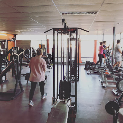 Gimnasio Personal Fitness - J29J+P34, 50000 Salto, Departamento de Salto, Uruguay