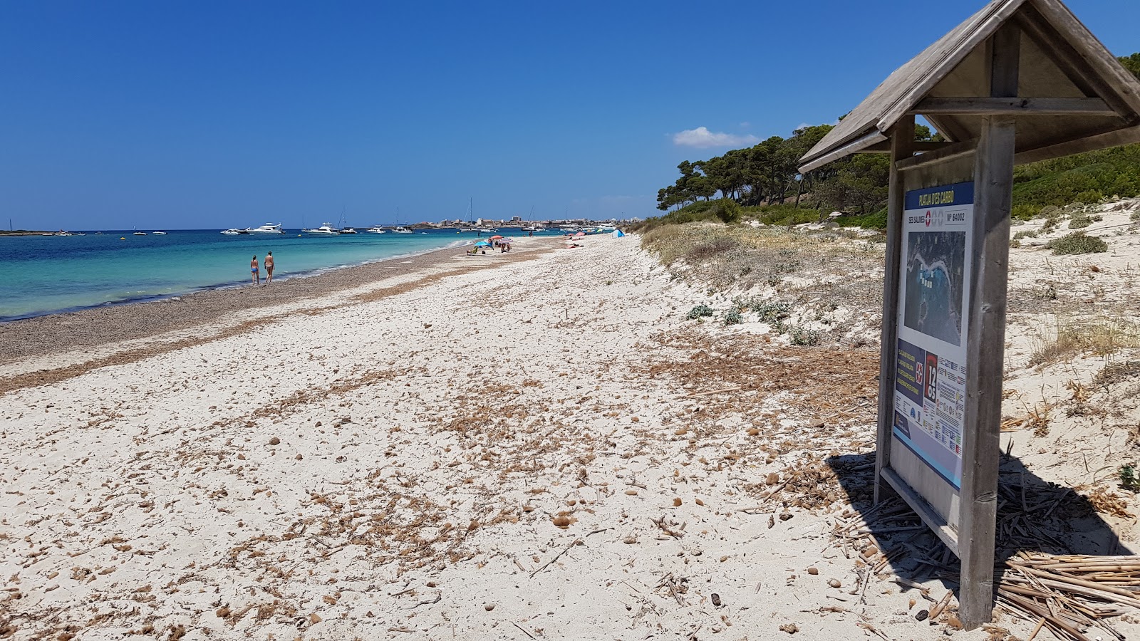 Photo of Platja d'es Carbo with dirty level of cleanliness