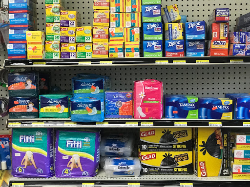 Convenience Store «Friendly Corner Convenience», reviews and photos, 2408 Massachusetts Ave, Cambridge, MA 02140, USA