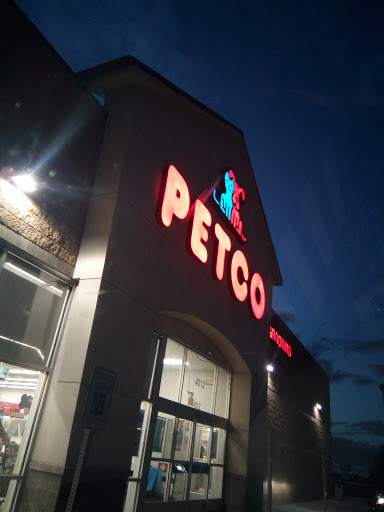 Pet Supply Store «Petco Animal Supplies», reviews and photos, 4012 W 27th Ave, Kennewick, WA 99337, USA