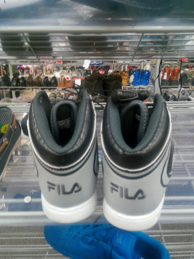 Clothing Store «Burlington Coat Factory», reviews and photos, 3286 Crain Hwy, Waldorf, MD 20602, USA