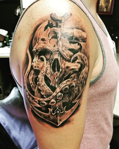 Tattoo Shop «Studio 77 Tattoos», reviews and photos, 5104 38th St, Indianapolis, IN 46254, USA