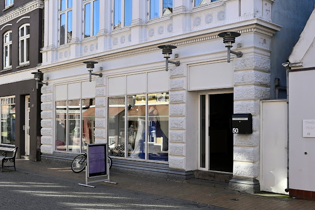 Samias Systue - Skrædder