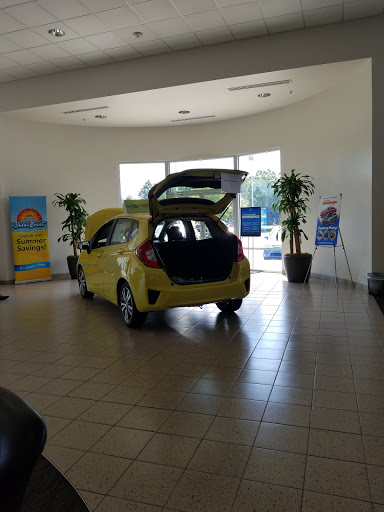 Honda Dealer «Leith Honda», reviews and photos, 3940 Capital Hills Dr, Raleigh, NC 27616, USA