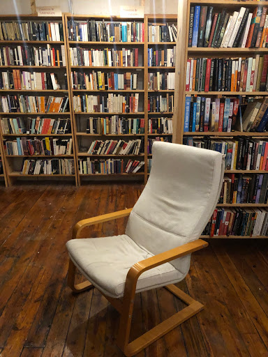 Used Book Store «Winding Way Books At Gallery», reviews and photos, 106 W Chestnut St, Lancaster, PA 17603, USA