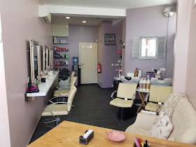 Hair Salon - Denise Hairdesign - Hair and Beauty