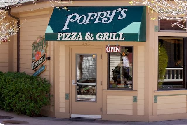 Poppy's Pizza & Grill 80517