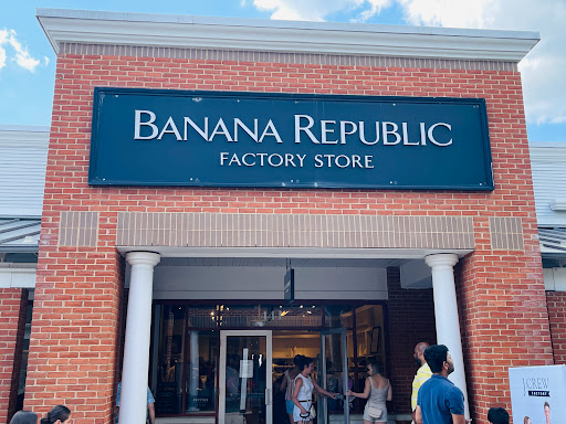 Clothing Store «Banana Republic», reviews and photos, 241 Fort Evans Rd NE, Leesburg, VA 20176, USA