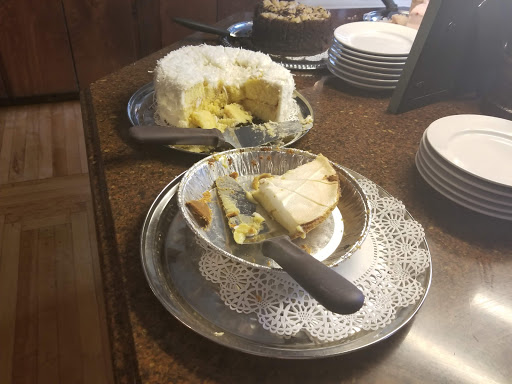 Southern Restaurant (US) «Blue Willow Inn Restaurant & Gift Shop», reviews and photos, 294 N Cherokee Rd, Social Circle, GA 30025, USA