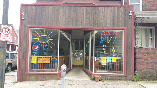 Laundromat «Clemens Family Laundry», reviews and photos, 42 E Ridge St, Lansford, PA 18232, USA