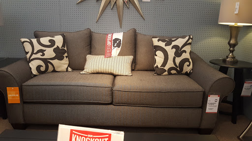 Furniture Store «Value City Furniture», reviews and photos, 800 Thruway Plaza Dr, Cheektowaga, NY 14225, USA