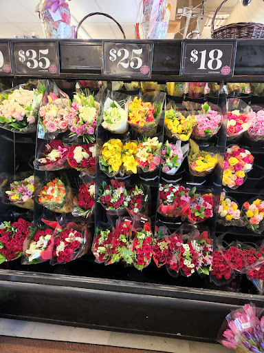 Grocery Store «City Market», reviews and photos, 711 E Cooper Ave, Aspen, CO 81611, USA