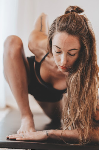 JENAY Yoga & Empowerment - Alina Kocher - Yoga-Studio