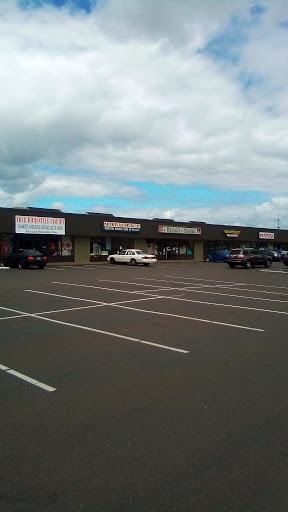 Bridal Shop «Bellas Bridal», reviews and photos, 1907 Lancaster Dr NE, Salem, OR 97305, USA