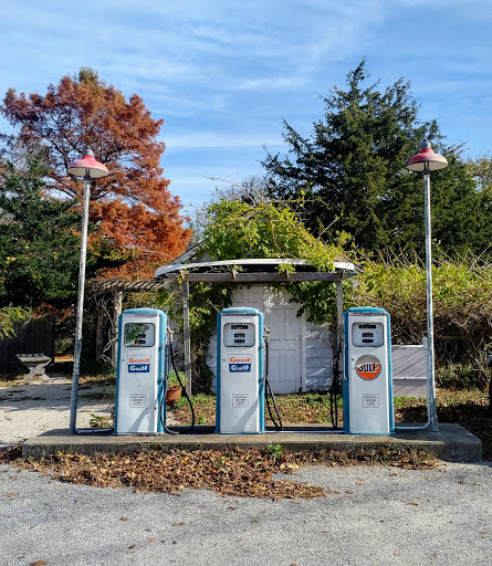 Variety Store «Springs General Store», reviews and photos, 29 Old Stone Hwy, East Hampton, NY 11937, USA