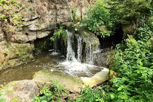Odlezelské vodopády image