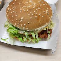Plats et boissons du Restaurant de hamburgers POINT B Châtelet à Paris - n°1