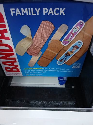 Department Store «Walmart Supercenter», reviews and photos, 310 31st Ave SE, Puyallup, WA 98374, USA